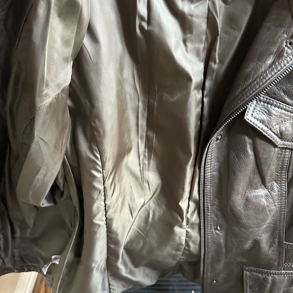 Eddie Bauer Women Large Leather Jacket - Picture 7 of 9